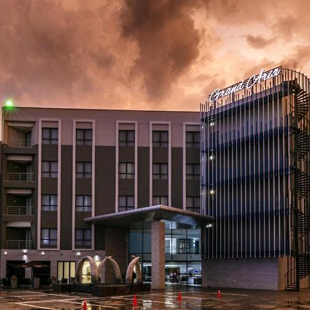 The Grand Aria Hotel And Conference Centre Gaborone Exteriör bild