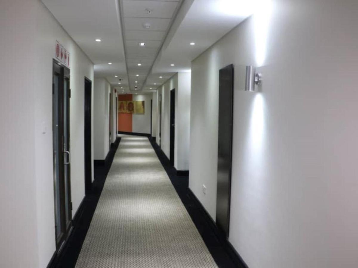 The Grand Aria Hotel And Conference Centre Gaborone Exteriör bild