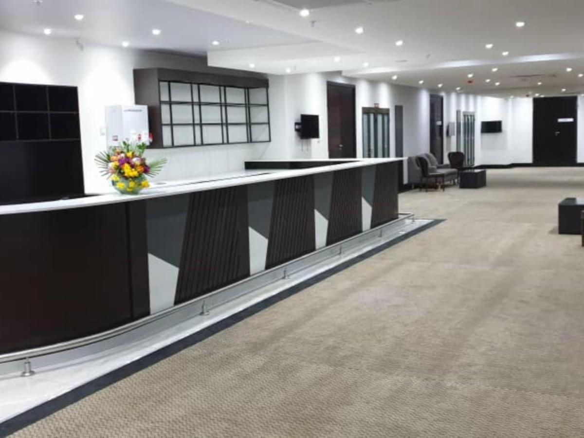 The Grand Aria Hotel And Conference Centre Gaborone Exteriör bild